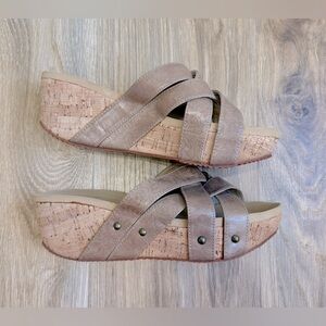 Volatile Women's Mayfield Wedge Sandals Size 11 LNC